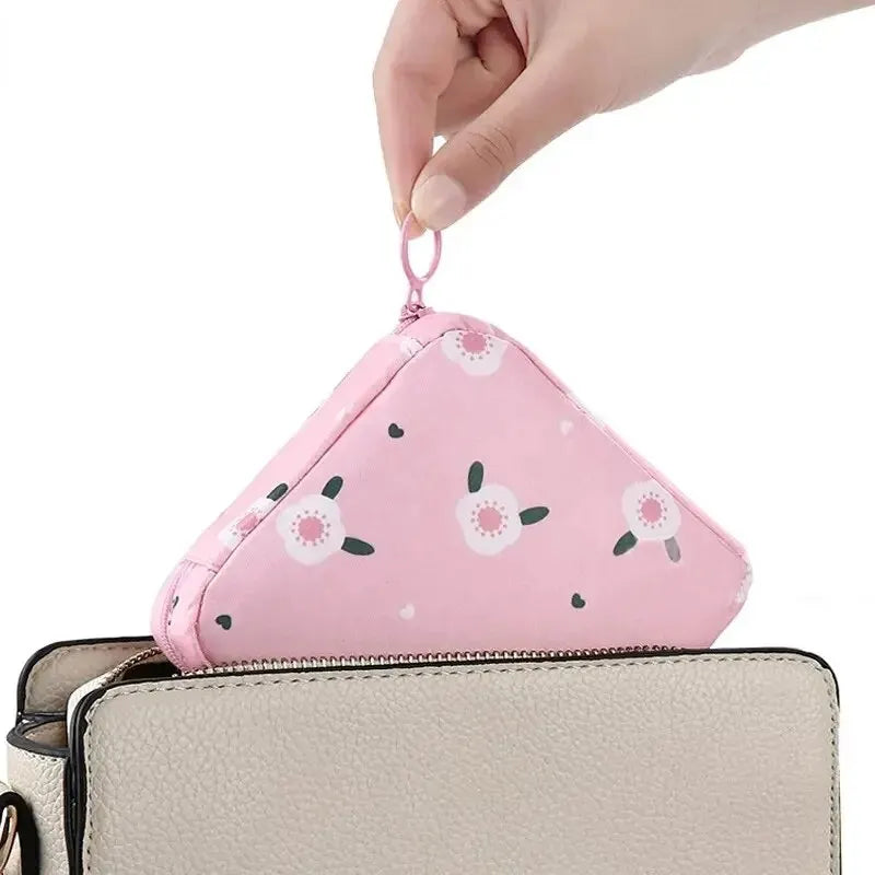 sac maquillage bleu rose noir moderne imprimé animaux cactus fruits glissière chargeur écouteurs portable