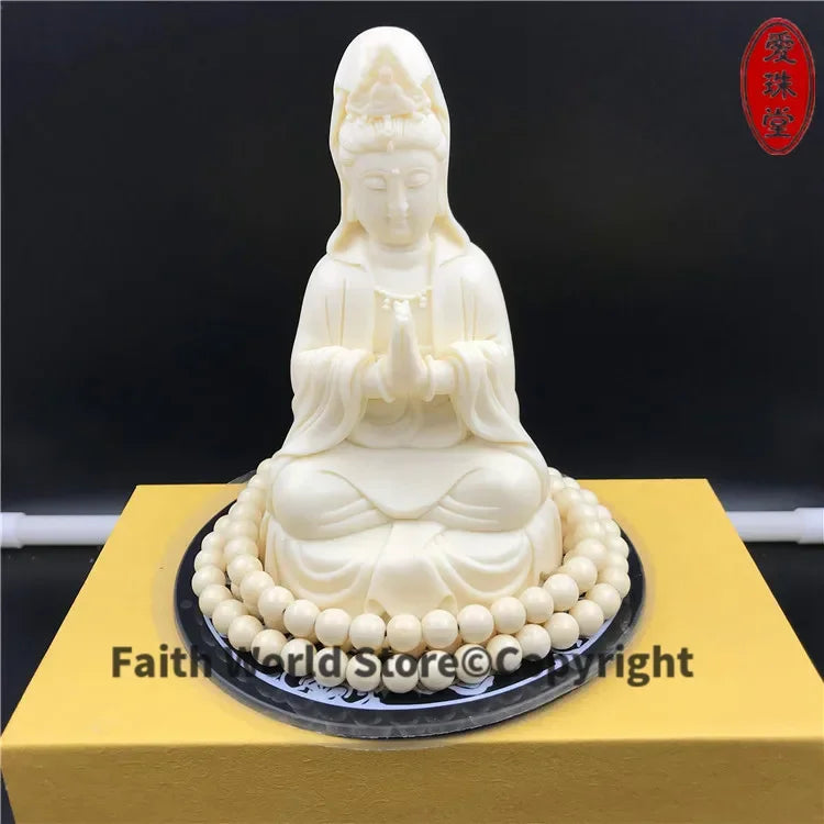 statue bouddha guanyin blanche traditionnelle decoration religieuse energie positive maison sérénité spiritualité decoration interieur
