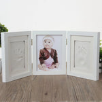 cadre photo enfant empreintes main pied blanc clips classique matériau opacité souvenir croissance