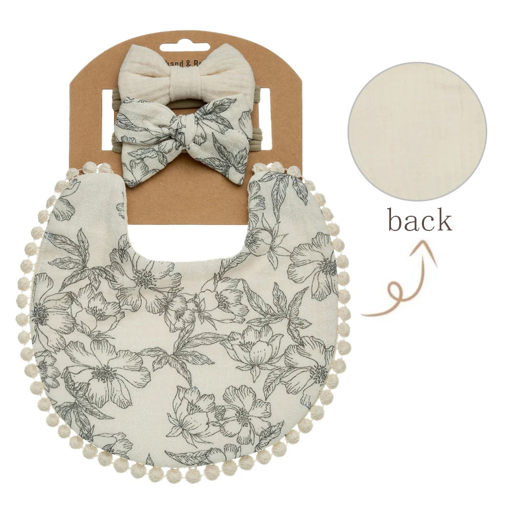 bavoirs bébé fleurs pompons élastiques doux vintage blanc rose jaune bleu gris