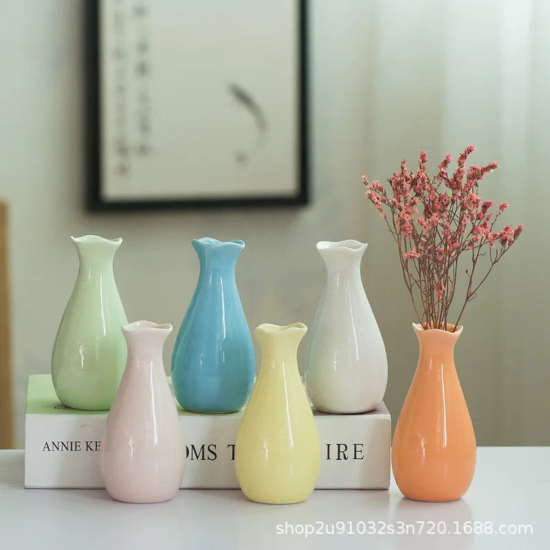 vases céramique moderne rayures horizontales orange blanc rose jaune vert clair
