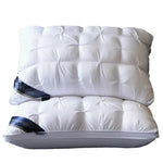 oreiller fleur torsadée velours polyester coton plis modernes gris blanc rose bleu fixations DOWNQUILT