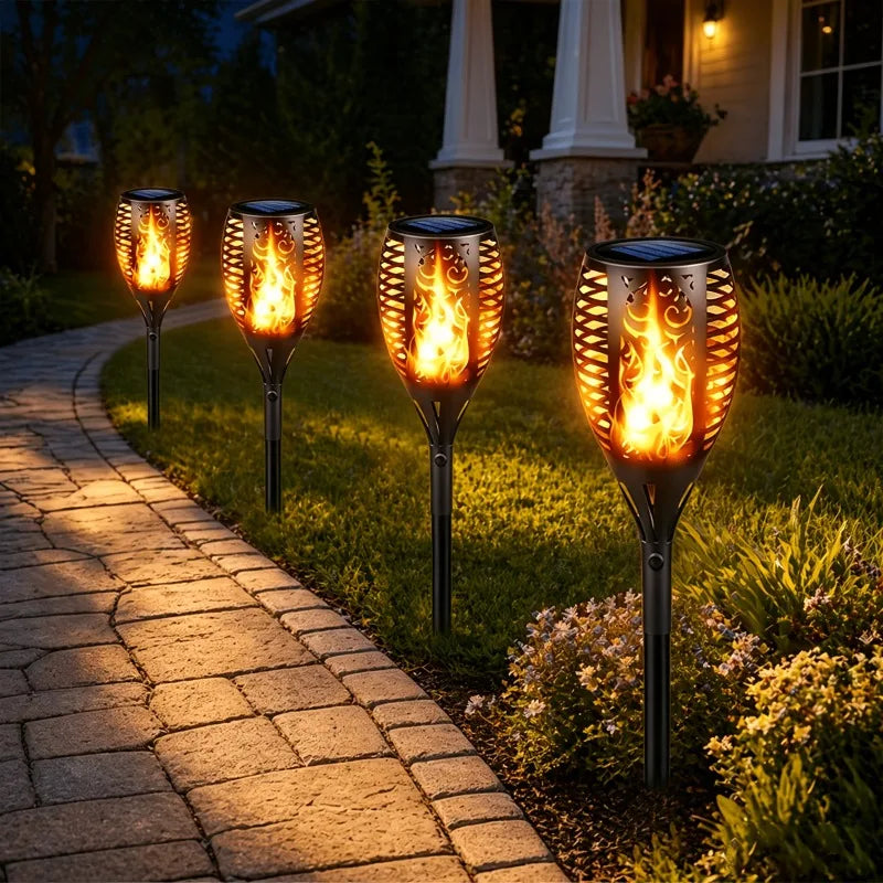 lanterne solaire led effet flamme vacillante moderne noire motif floral étancheextérieur jardin allée patio