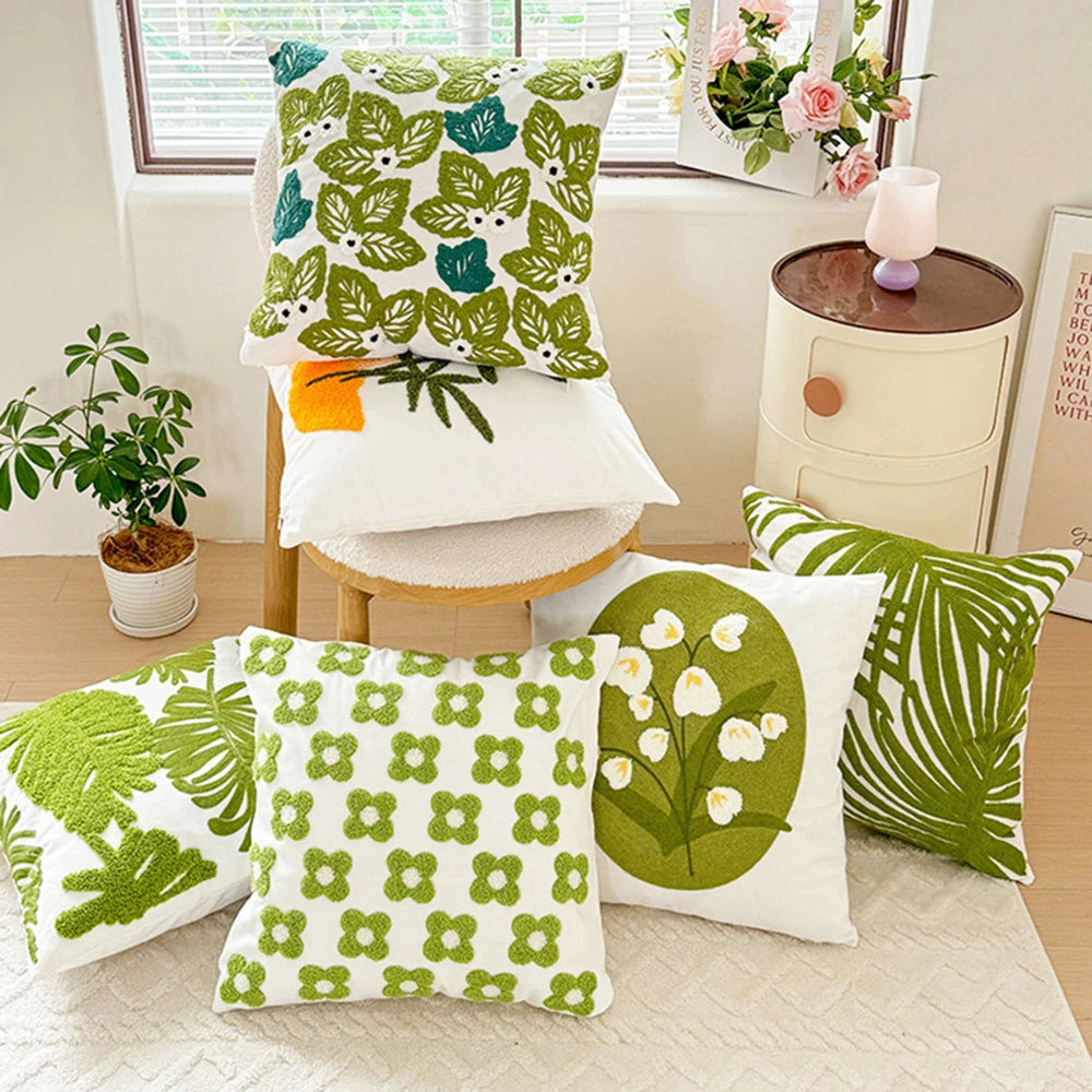 coussin carré 45x45 cm brodé feuille verte moderne décoration printanière