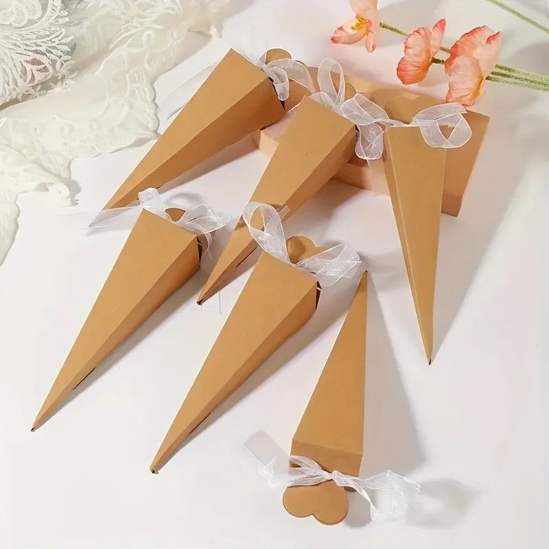 boîtes dragées marron blanc jaune rouge papier kraft satiné classique vintage adhésif ruban coeur