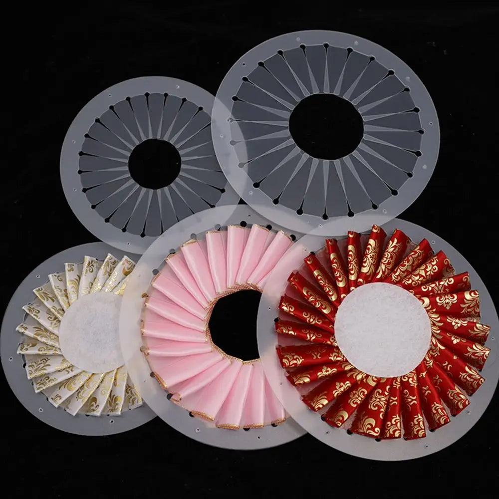 outils fabrication décoration florale plastique transparent rose rouge doré blanc gris étoiles motifs artisanal