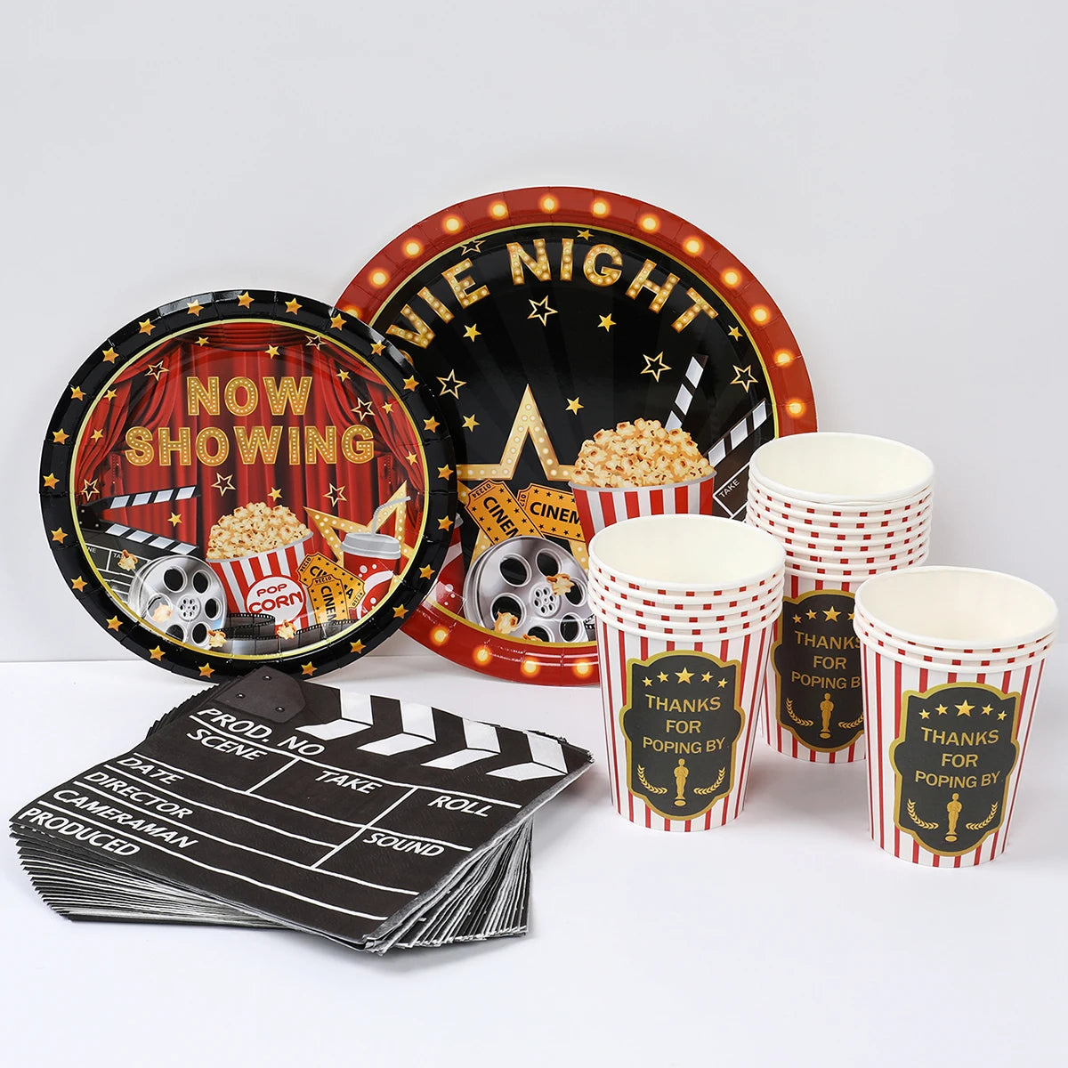 décoration anniversaire thème cinéma assiettes jetables serviettes gobelets nappe guirlande popcorn rouge noir doré