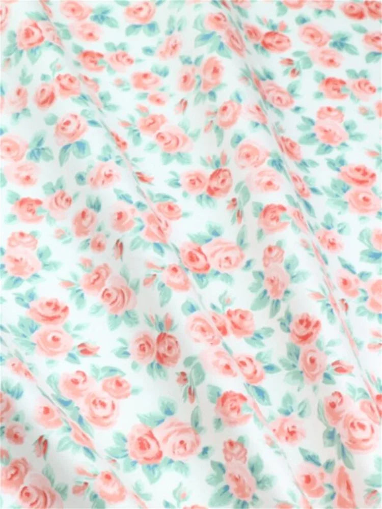 tissu coton imprimé fleurs roses coeurs vintage romantique blanc rose vert pastel patchwork quilting