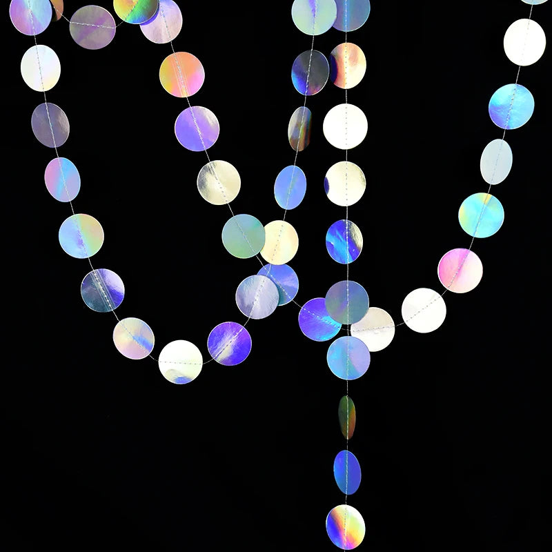 guirlande iridescente anniversaire mariage bleu vert rose blanche moderne discothèque festive tringle