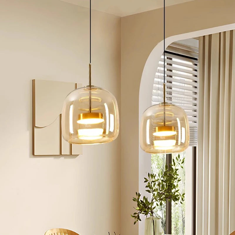 suspension lumineuse moderne transparente dorée câble noir alliage led dimmable certification rohs flux luminescent