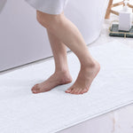 tapis bain microfibre gris clair moderne antidérapant absorbant large salon chambre