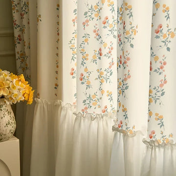 rideaux vintage fleurs blanc rouge jaune vert translucides pliés polyester salon chambre