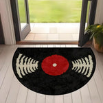 tapis demi circulaire vinyle noir rouge blanc moderne carreaux géométriques antidérapant extérieur salon living