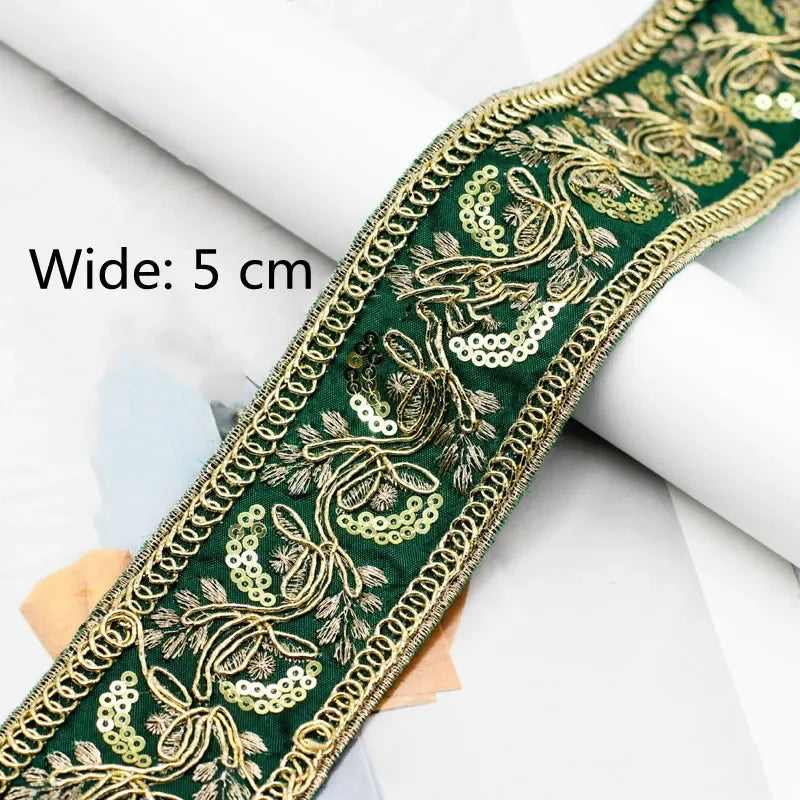 ruban decoratif brode floral paillettes dorées sequins blanc polyestere ecologique