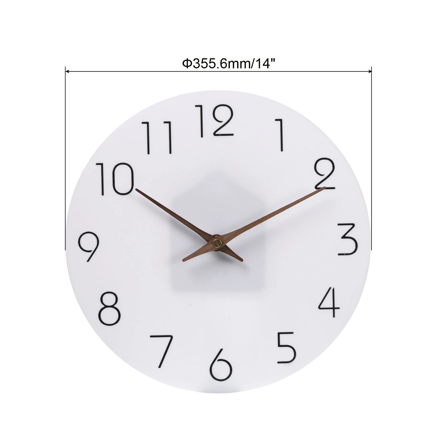 Horloge murale noire silencieuse dans un salon élégant