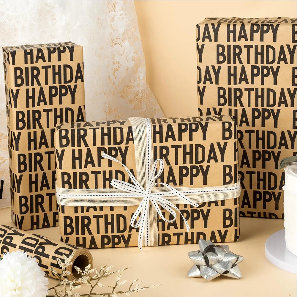 papier cadeau marron clair happy birthday ruban blanc décoration fête classique rustique anniversaire emballage