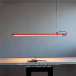 lampe suspension moderne transparente blanc rouge noir salle restaurant salon étude