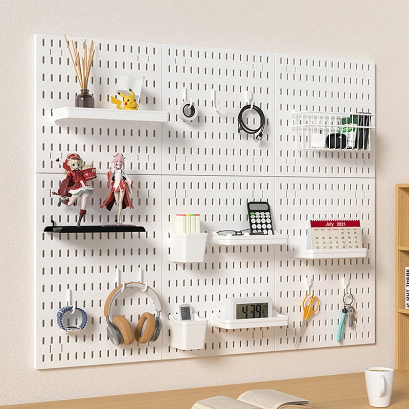 panneau rangement perforé blanc moderne fixation murale porte clés cache câbles support plante horloge