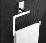 porte serviettes mural moderne argenté fixations murales minimaliste dimensions 156x208mm inoxydable