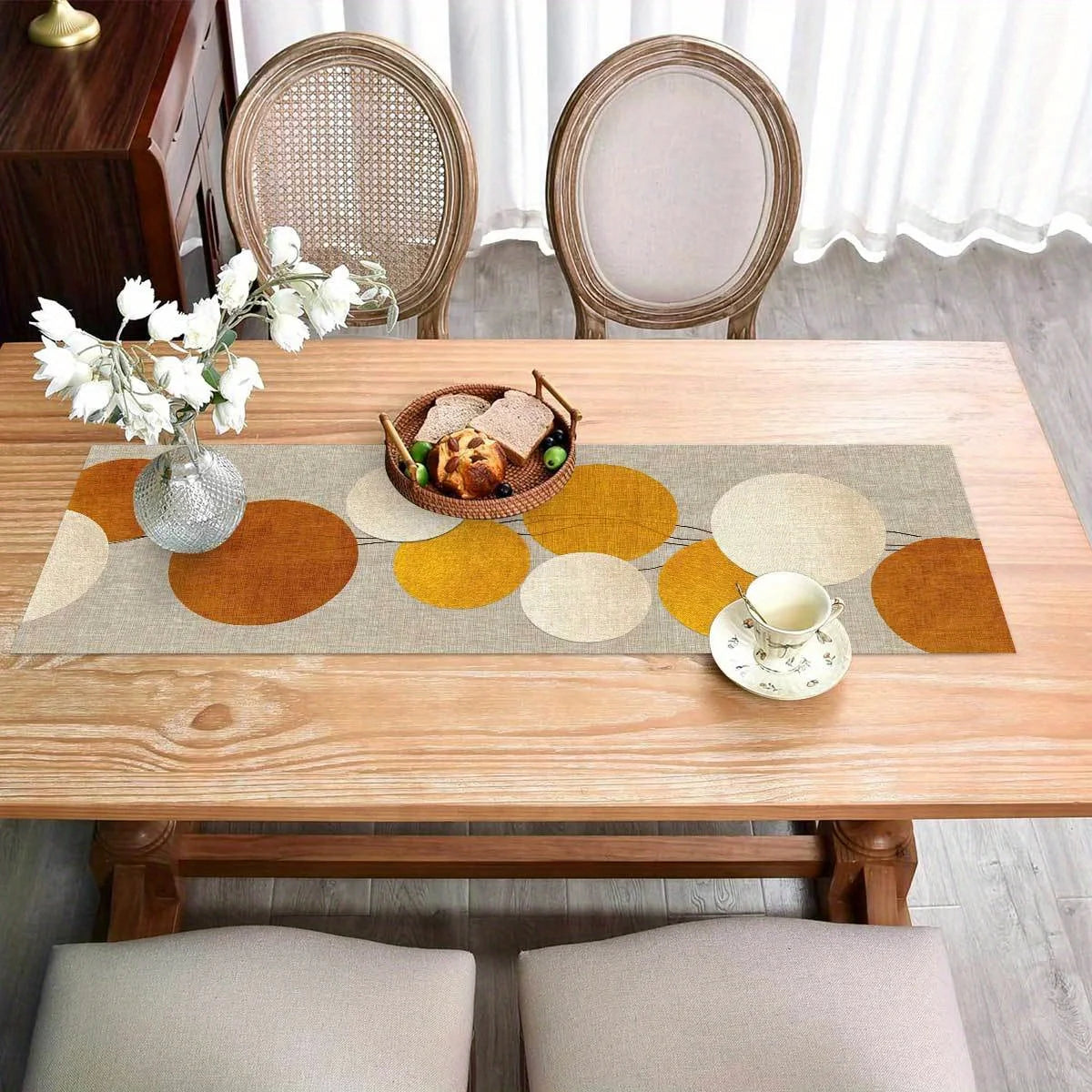 nappe table motif géométrique moderne beige orange blanc tissu lin facile nettoyage cuisine salle