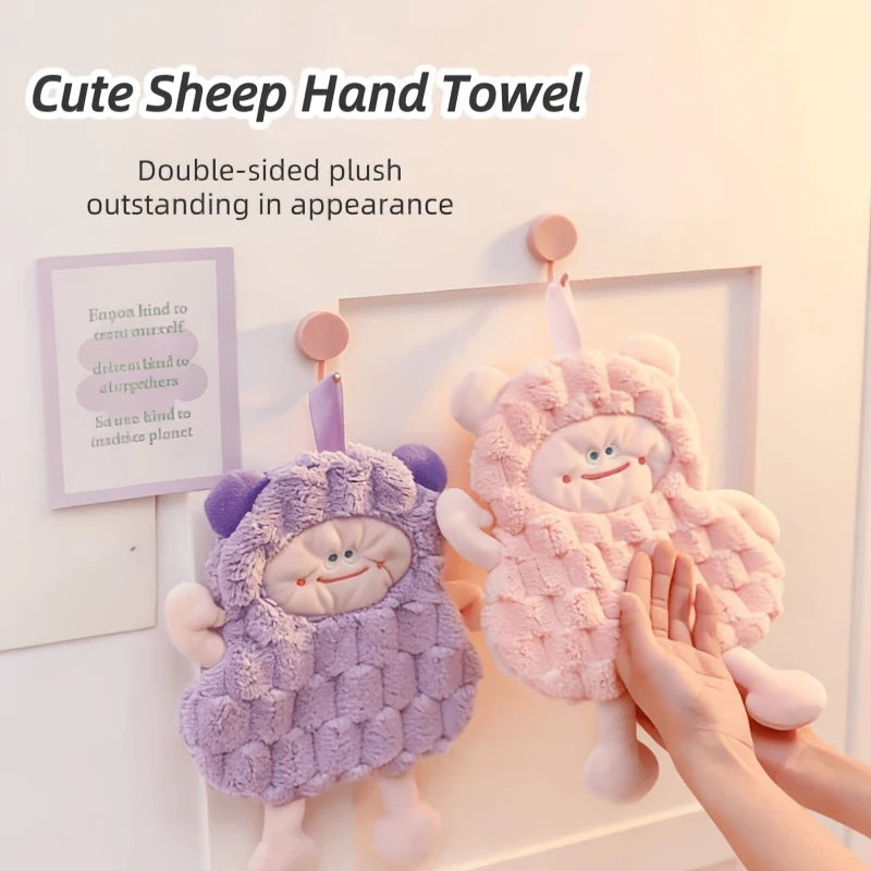 serviette toilette forme mouton couleur blanc rose violet texture relief décorative mignonne animalière anneau