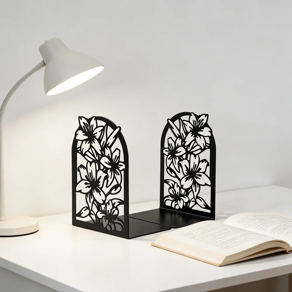 supports livres métal motif floral moderne décoration noir blanc fleurs