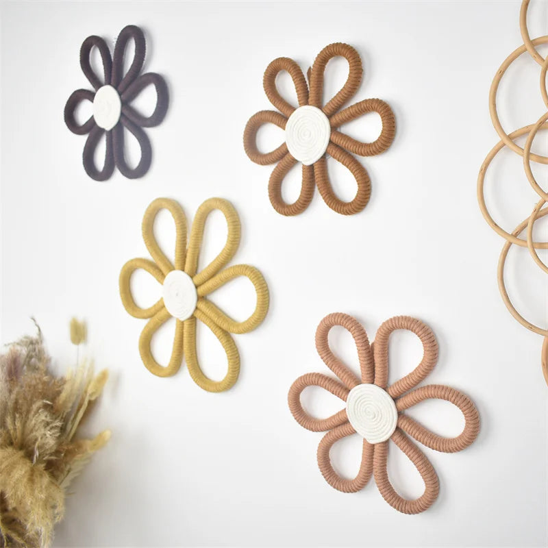 coasters tissus fleurs spirales moderne artisanal gris foncé marron clair beige rose pâle