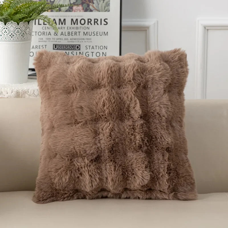 taies d'oreiller velours fourrure couleurs unies moderne canapé hiver pastel clair beige gris marron