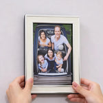 cadre photo rectangle moderne argenté blanc noir lisse floral pied mur