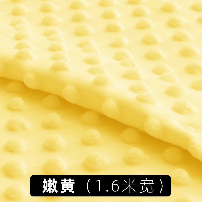 couverture bébé protection uv tissu velours couleur rose jaune moderne douce texture bosses respectueux