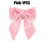 serviettes pliées velours classique élastique blanc rose rouge vert occasions spéciales noël mariage