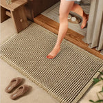 tapis bain moderne beige clair maille fine antidérapant absorbant eau sèche rapide bordure frisée