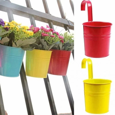 Cache pot mural en fer rouge avec crochet pour plantes
