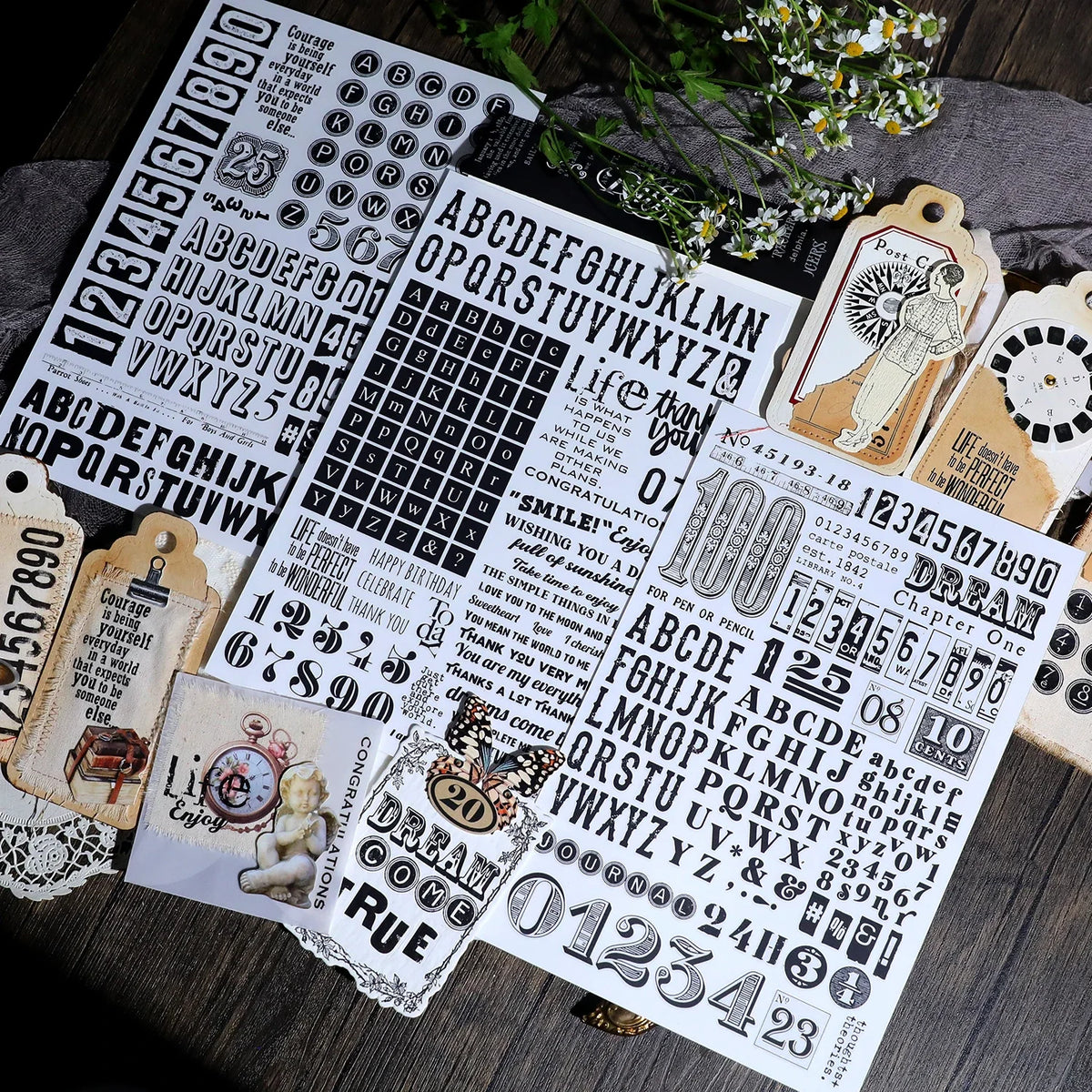 étiquettes décoratives imprimées alphabet numérique blanc noir scrapbooking artisanat junk journal DIY