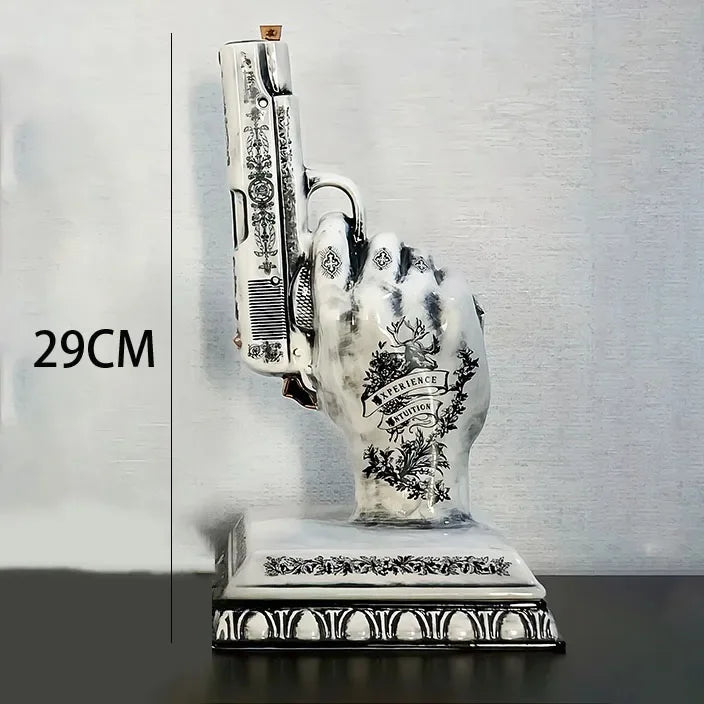 ornements céramique moderne sculpture main pistolet fleur contemporain gothique tatouage floraliaux socle carré