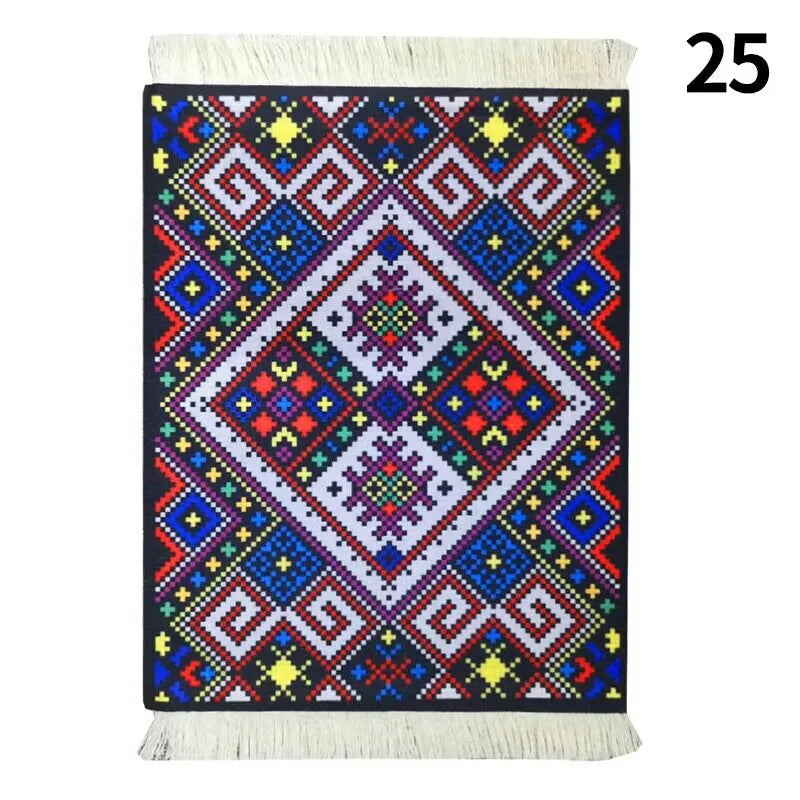tapis ornements floraux géométriques franges blanches non glissant rouge vert beige