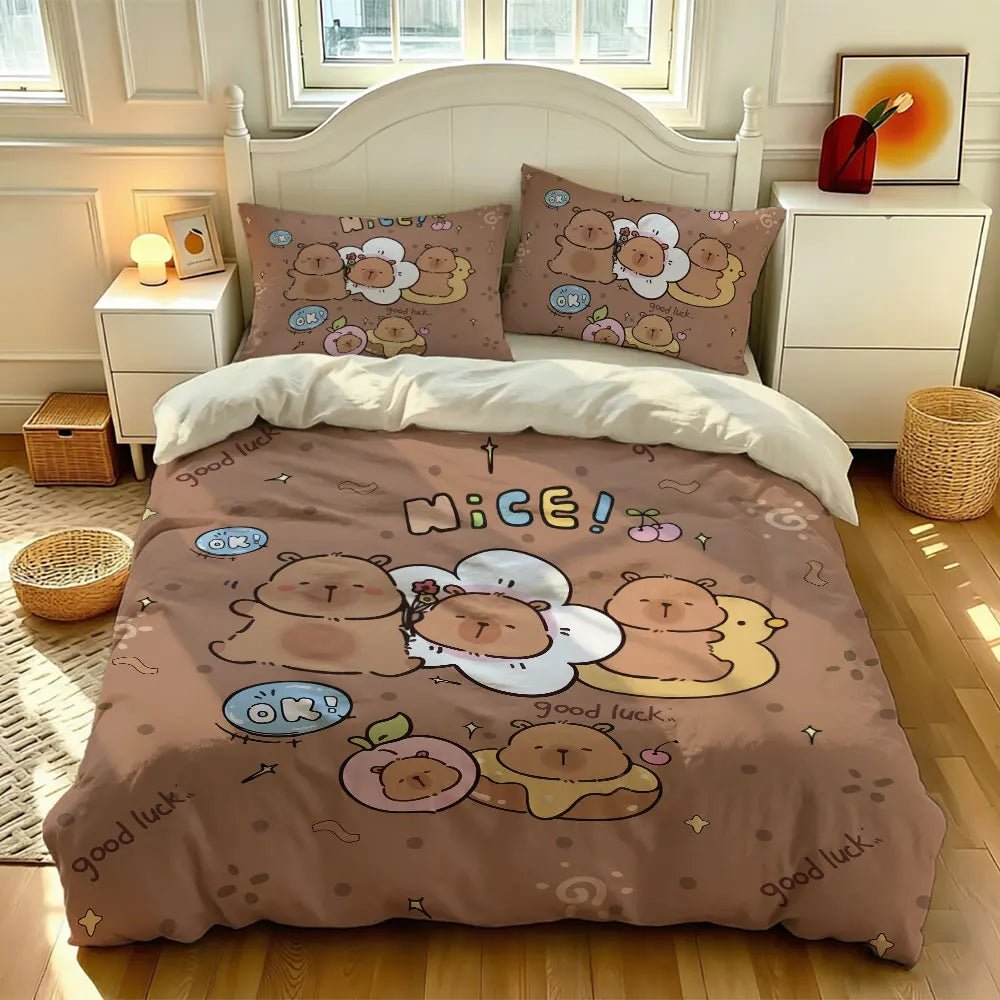 ensemble literie enfant mignon couvre lit taies oreiller motif personnages anthropomorphes kawaii