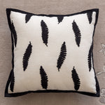 taies d'oreillers élégantes polyester chenille motif dentelle 45x45cm blanc noir decoration maison hospitalière