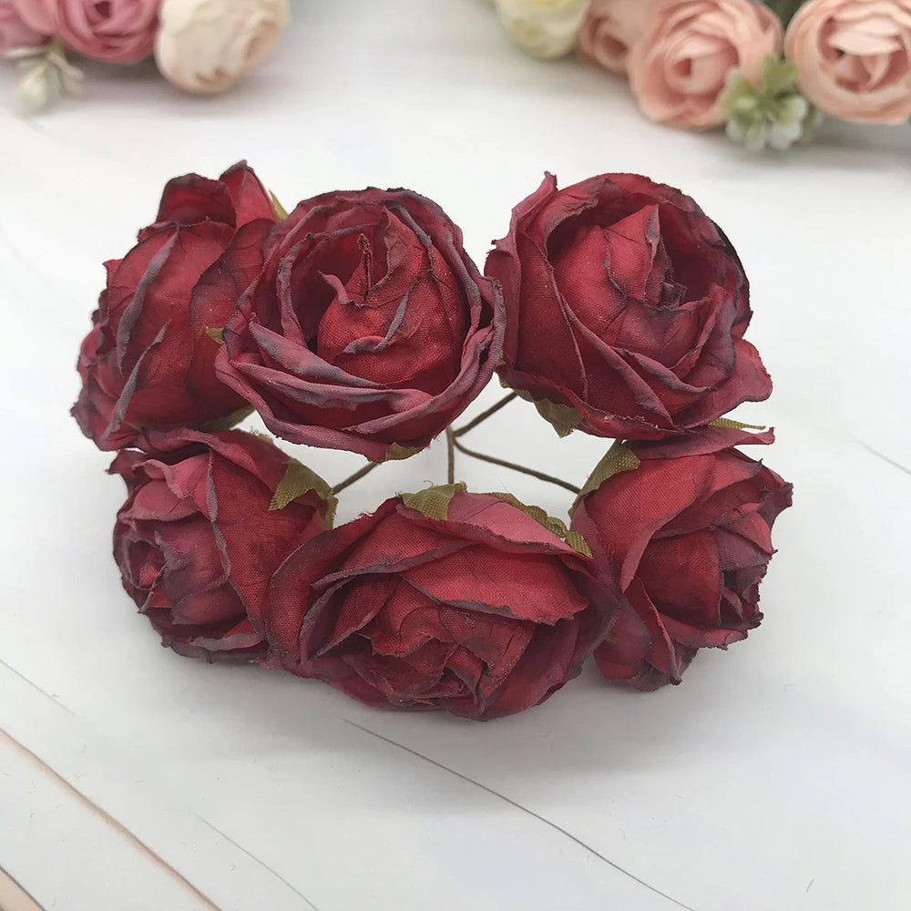décoration intérieure vintage bouquet roses soie romantique mariage fleurs artificielles feuilles vertes tringle