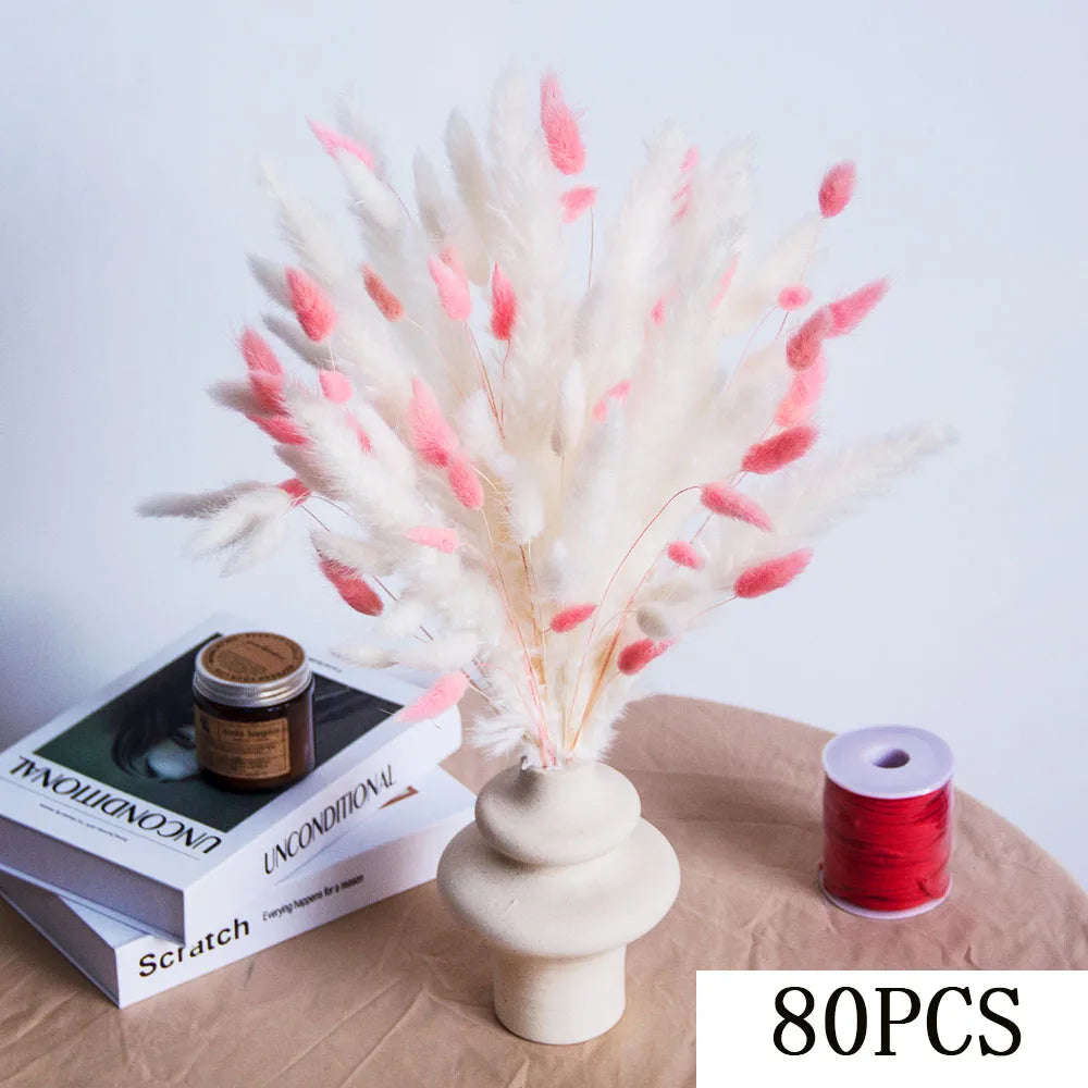 bouquet plumes graminées fleurs séchées blanc rose boho décoration intérieure anniversaire mariage