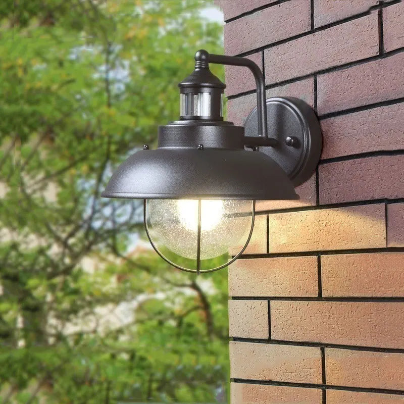 lampe murale vintage verre bulle transparent noir rouge rouille ampo E27