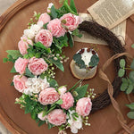 décoration intérieure bouquet fleurs artificielles roses feuilles romantique blanc rose vert mariage anniversaire
