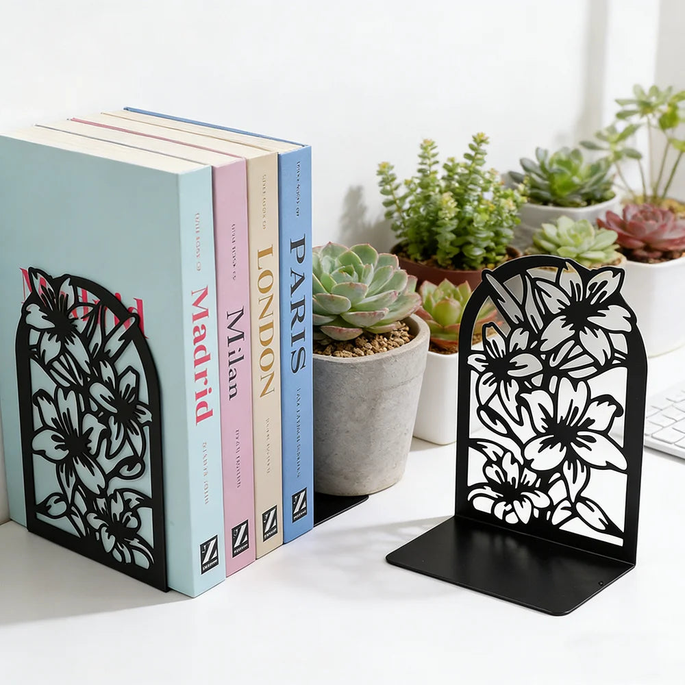 supports livres métal motif floral moderne décoration noir blanc fleurs