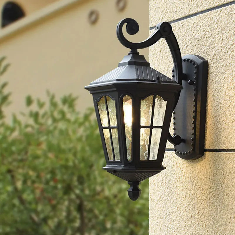 lampe murale vintage aluminium noir doré verre semiopaque éclairage quotidien interrupteur bouton