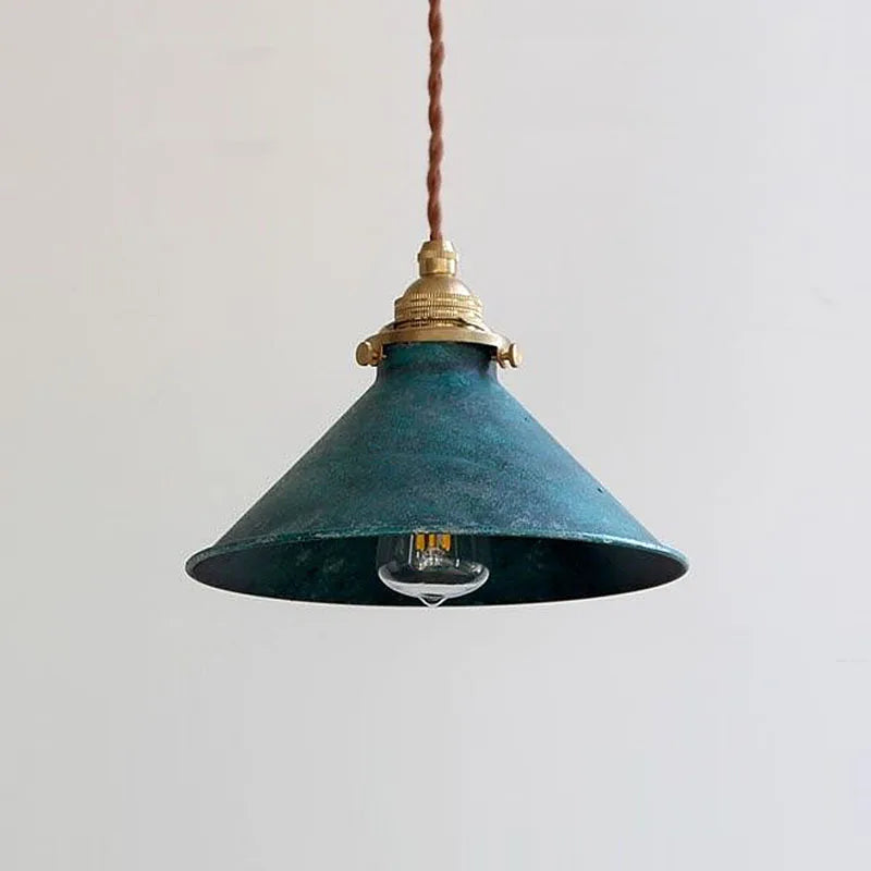 lampe suspendue industrielle vintage métal vert bleu gris finement oxydée éclairage salon chambre