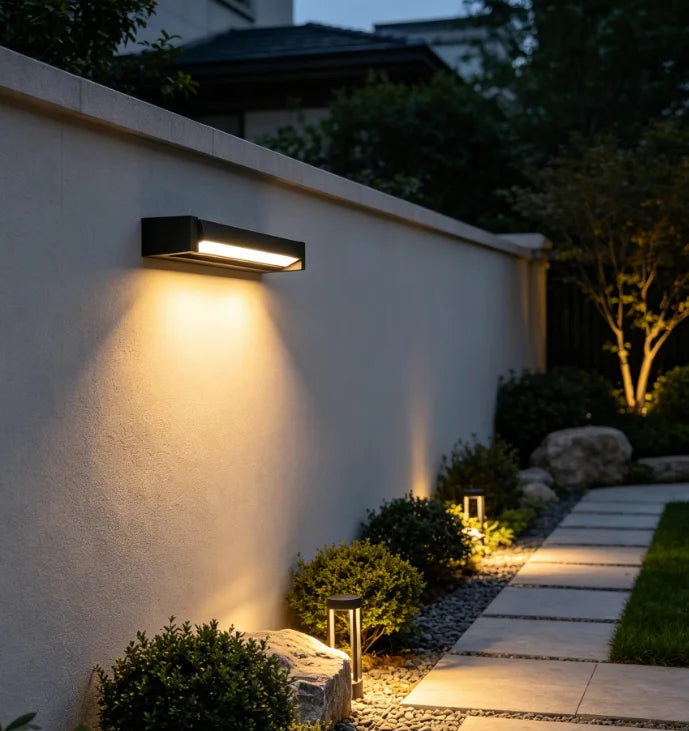 éclairage moderne applique murale led rotative étanche noir blancextérieur patio jardin fixations lisses minimaliste