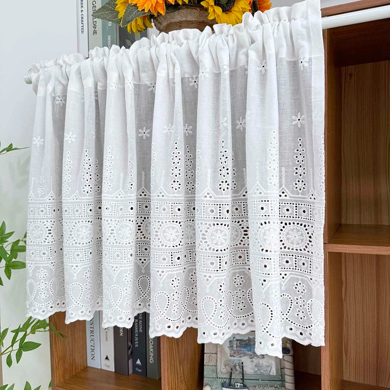 rideau valance blanc motif floral transparent vintage rustique chambre anneaux tringle inclusion éléments