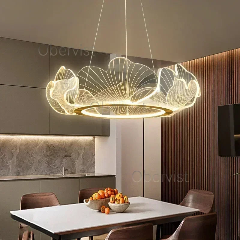 suspension lumineuse contemporaine filigrane floral blanc doré élégante intérieur lumière blancheversible
