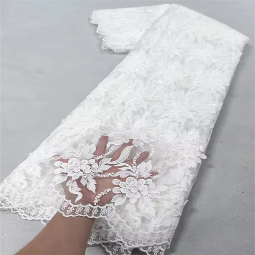 dentelle blanche brodée fleurs motifs floraux tissu coton mariage opaque simple