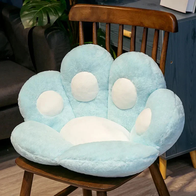 coussin patte chat peluche doux gris rose enfants lit décoration moderne intérieur